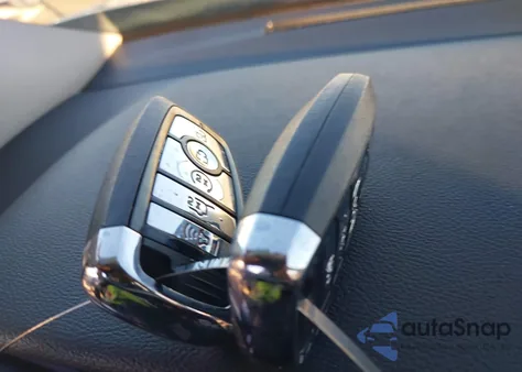 2021 Lincoln Nautilus Reserve z USA, uszkodzony, nr VIN 2LMPJ6K97MBL04280